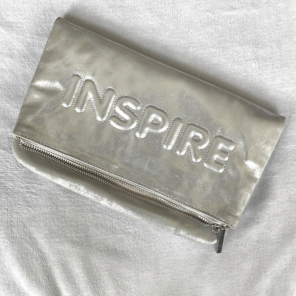 BCBGeneration Clutch​​